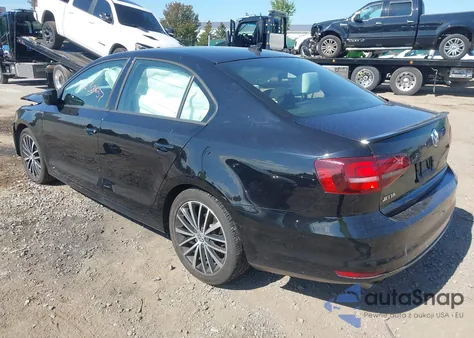 2017 Volkswagen Jetta 1.8T Sport from USA, damaged, VIN 3VWD17AJXHM302738